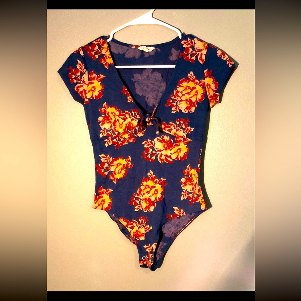 Cotton bodysuit blue floral women’s size small